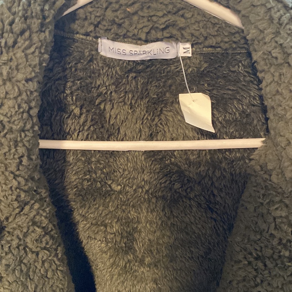 Super Soft Lightweight Army Green Jacket - image 3